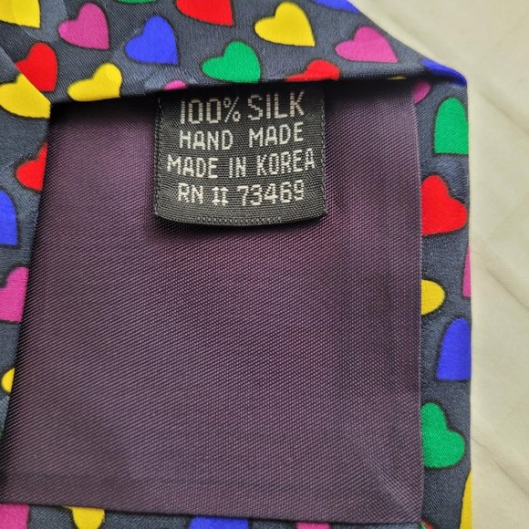 Addiction Men's tie. - Picture 7 of 7